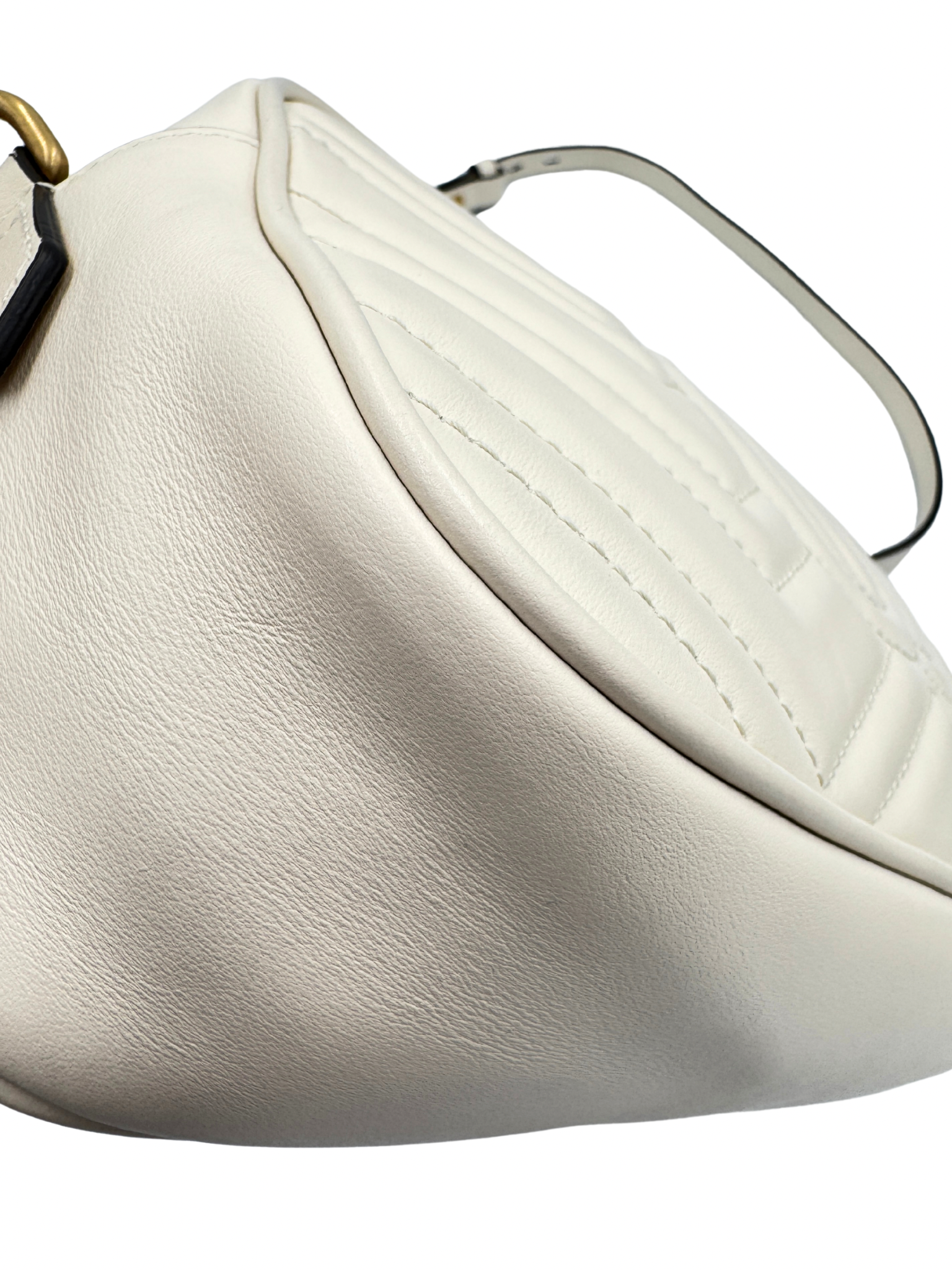 GG Small Marmont Camera Bag in Ivory Leather