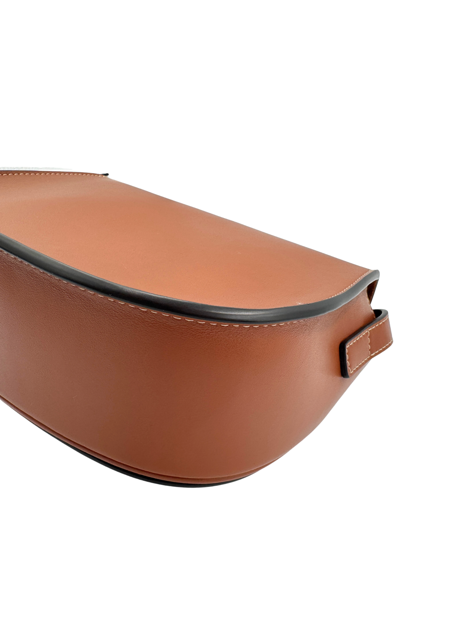 Triomphe Folco Cuir Crossbody Bag in Cognac Leather