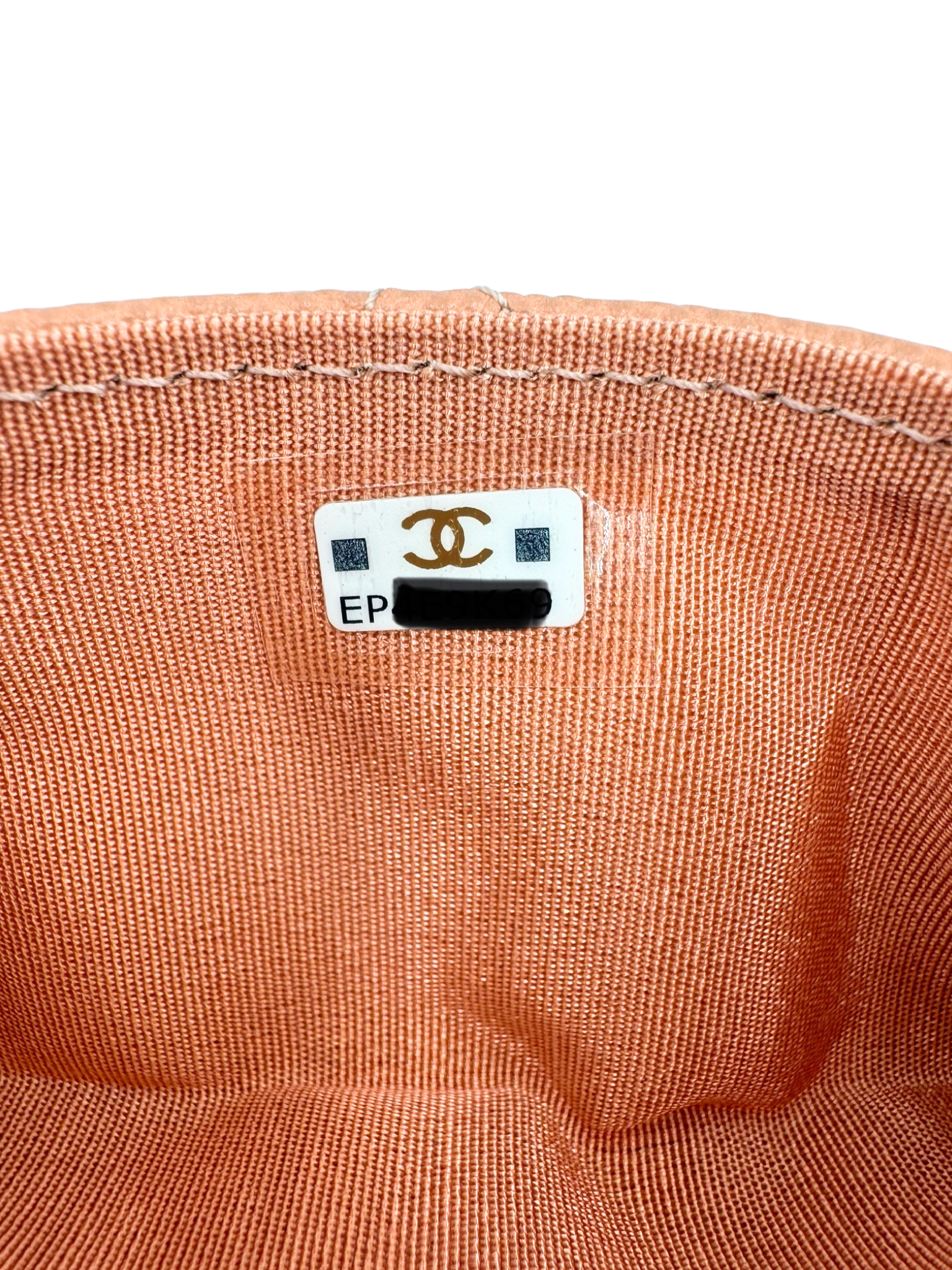 Quilted Classic CC Card Holder Wallet in Blush Nude Caviar Leather