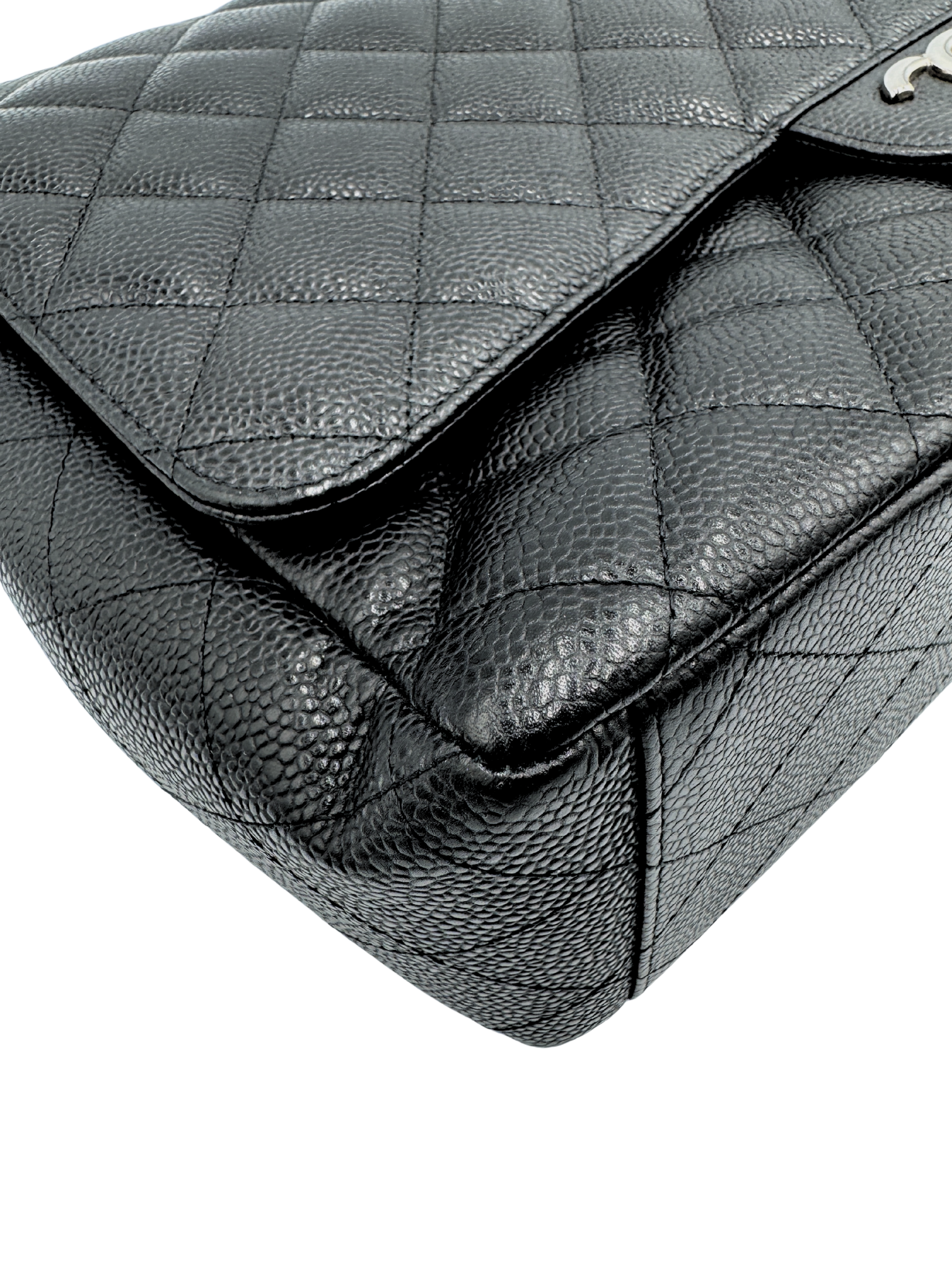 Quilted Maxi Classic Double Flap Shoulder Bag in Black Caviar Leather