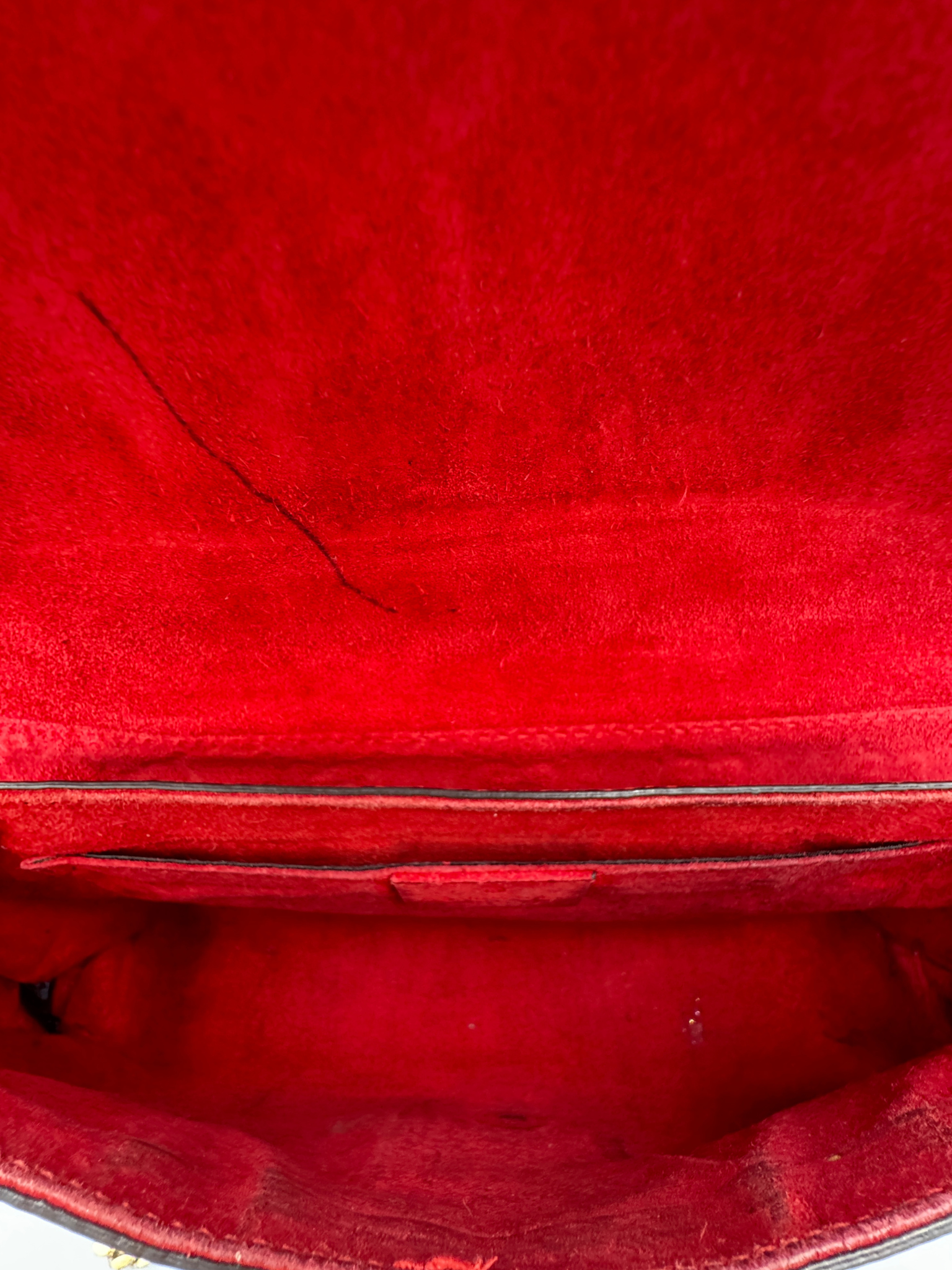 GG Monogram Shoulder Bag Pochette with Heart Accents in Red Patent Leather