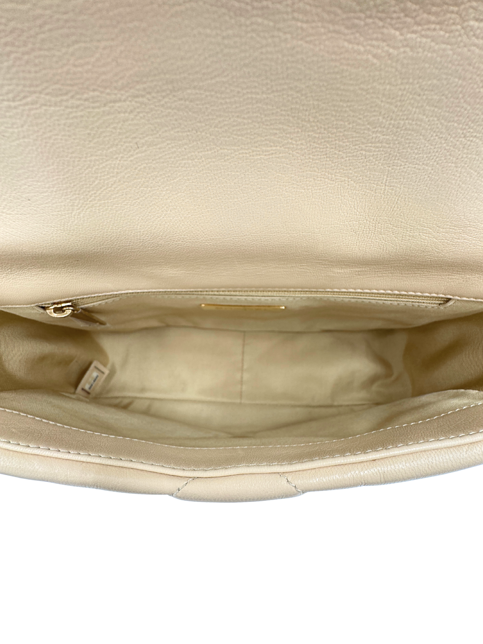 Quilted Medium Chanel 19 Shoulder Bag in Beige Lambskin Leather