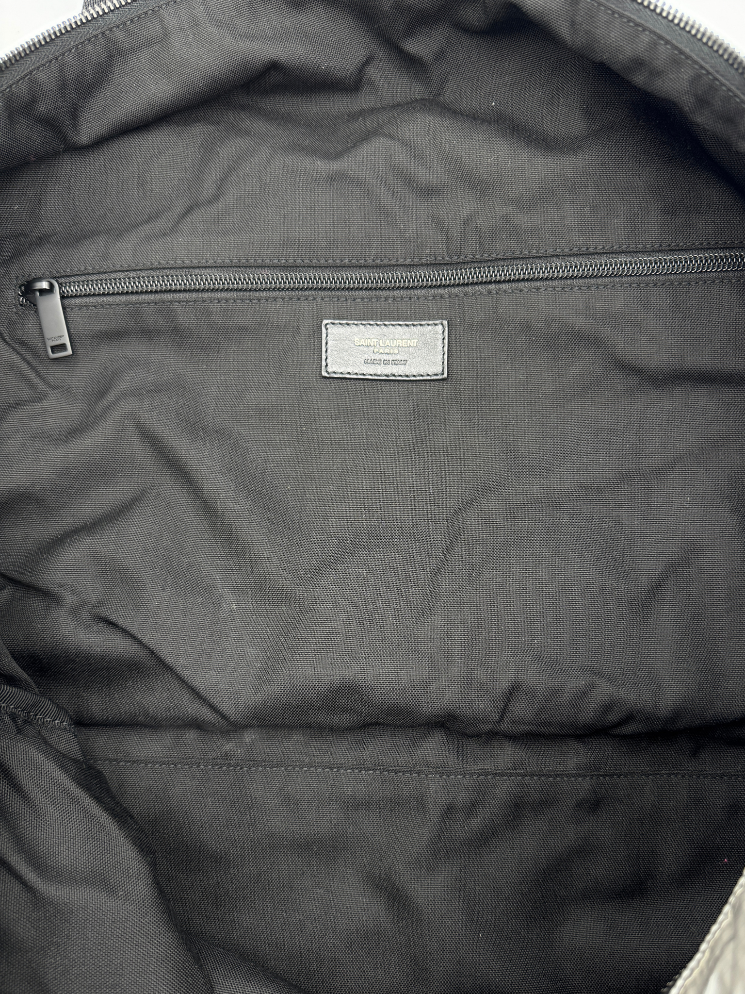 Nuxx City Weekender Puffy Duffel Bag in Silver Nylon Ripstop