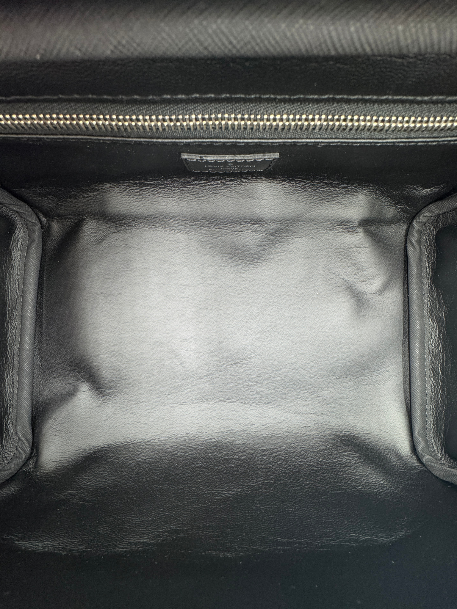 Louis Vuitton Keepall 55 Bandouliere Weekender Duffel Bag in Damier Graphite Coated Canvas