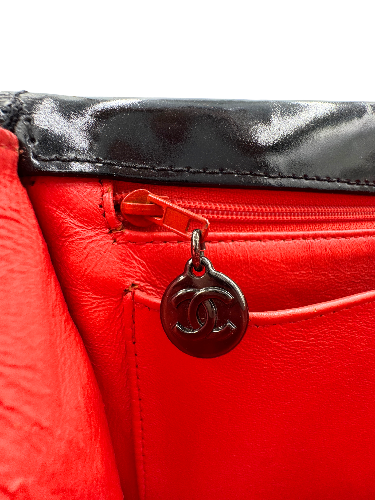 Vintage Shoulder Flap Bag with CC Accent in Black Jersey with Patent Leather Accents