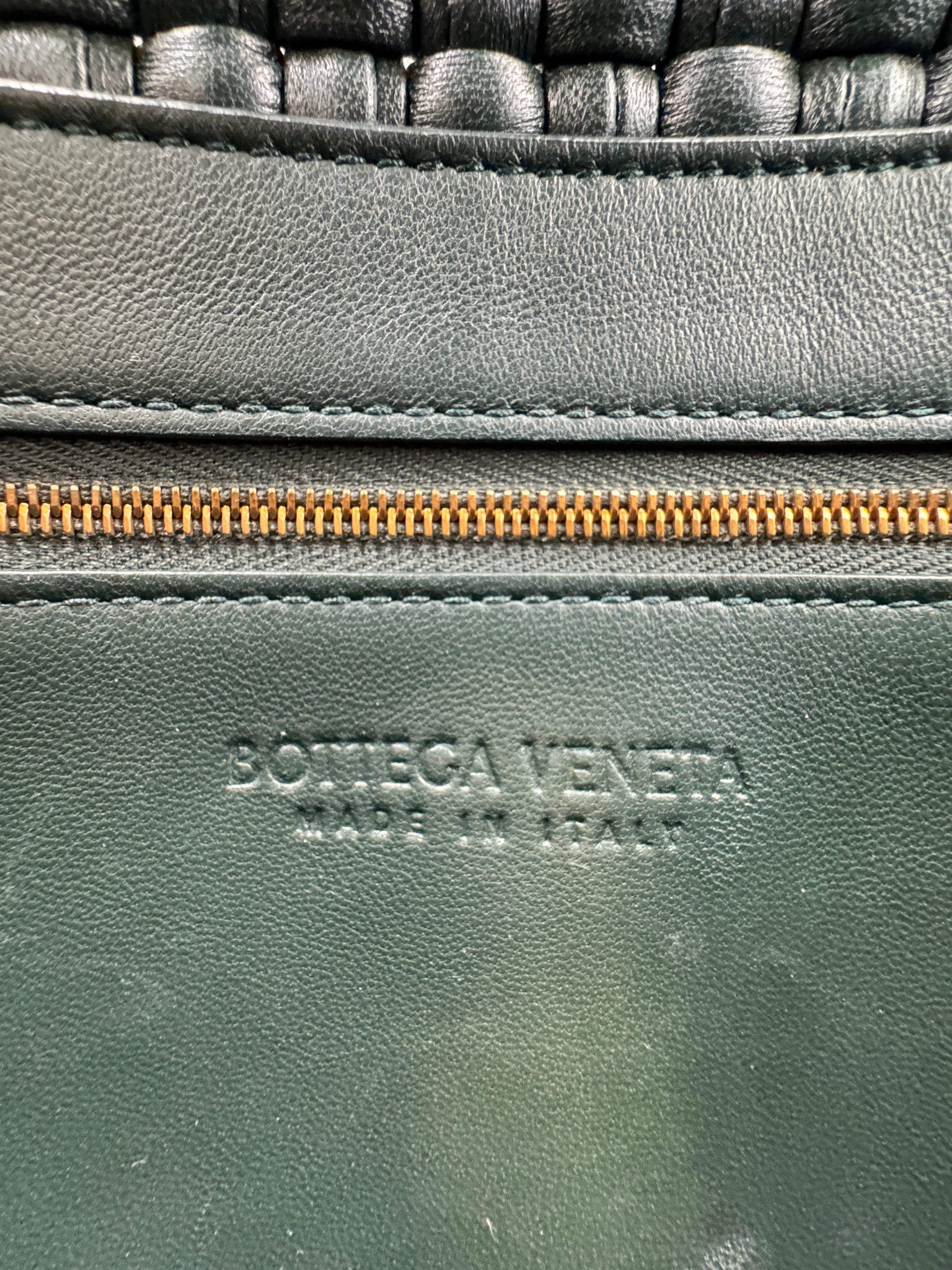 Swing Shoulder Bag in Dark Green Intrecciato Woven Leather