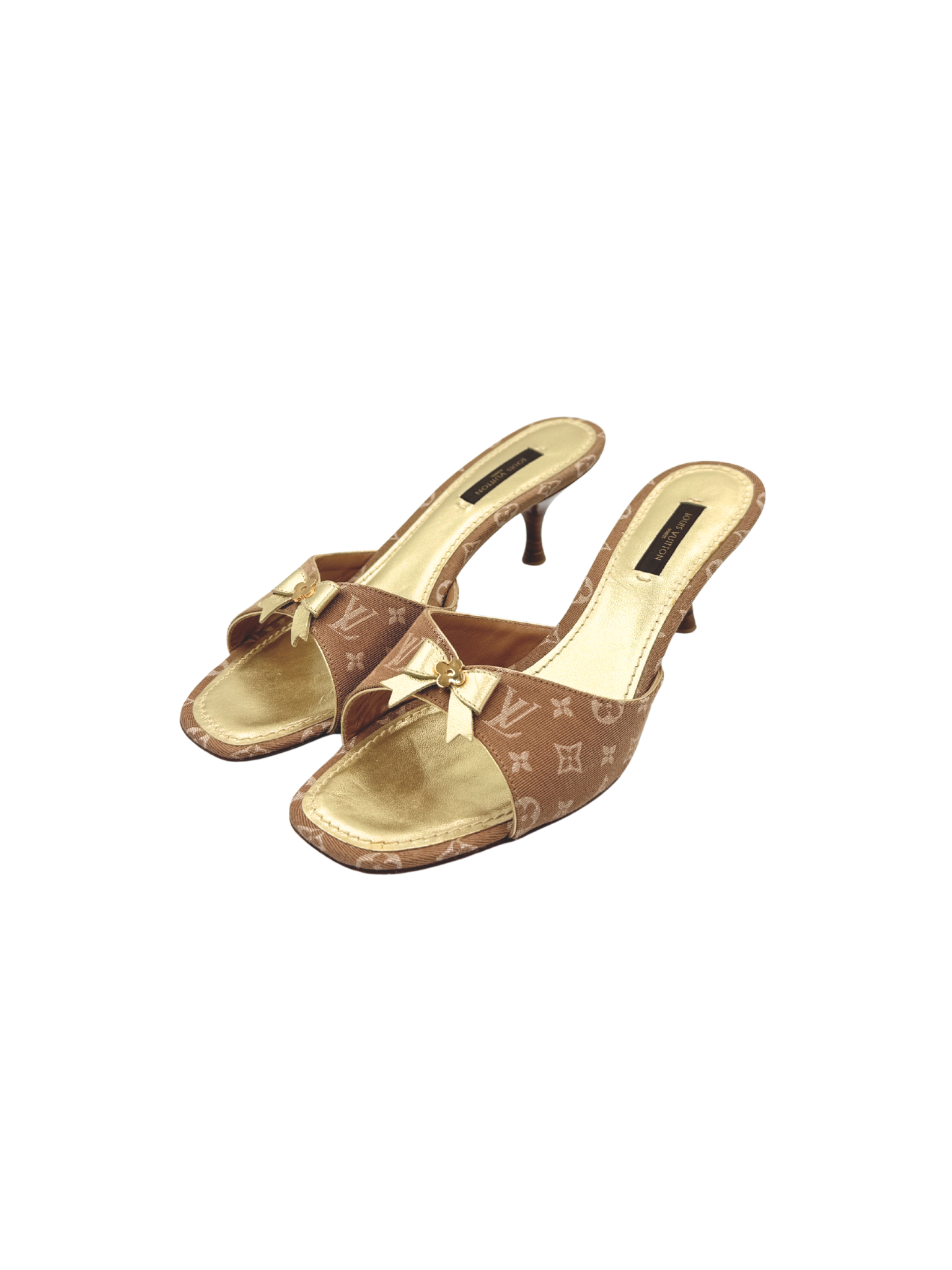 Size 37.5 Vintage Logo Slip-On Mule Sandals with Bow Charm in Blush Nude Monogram Canvas