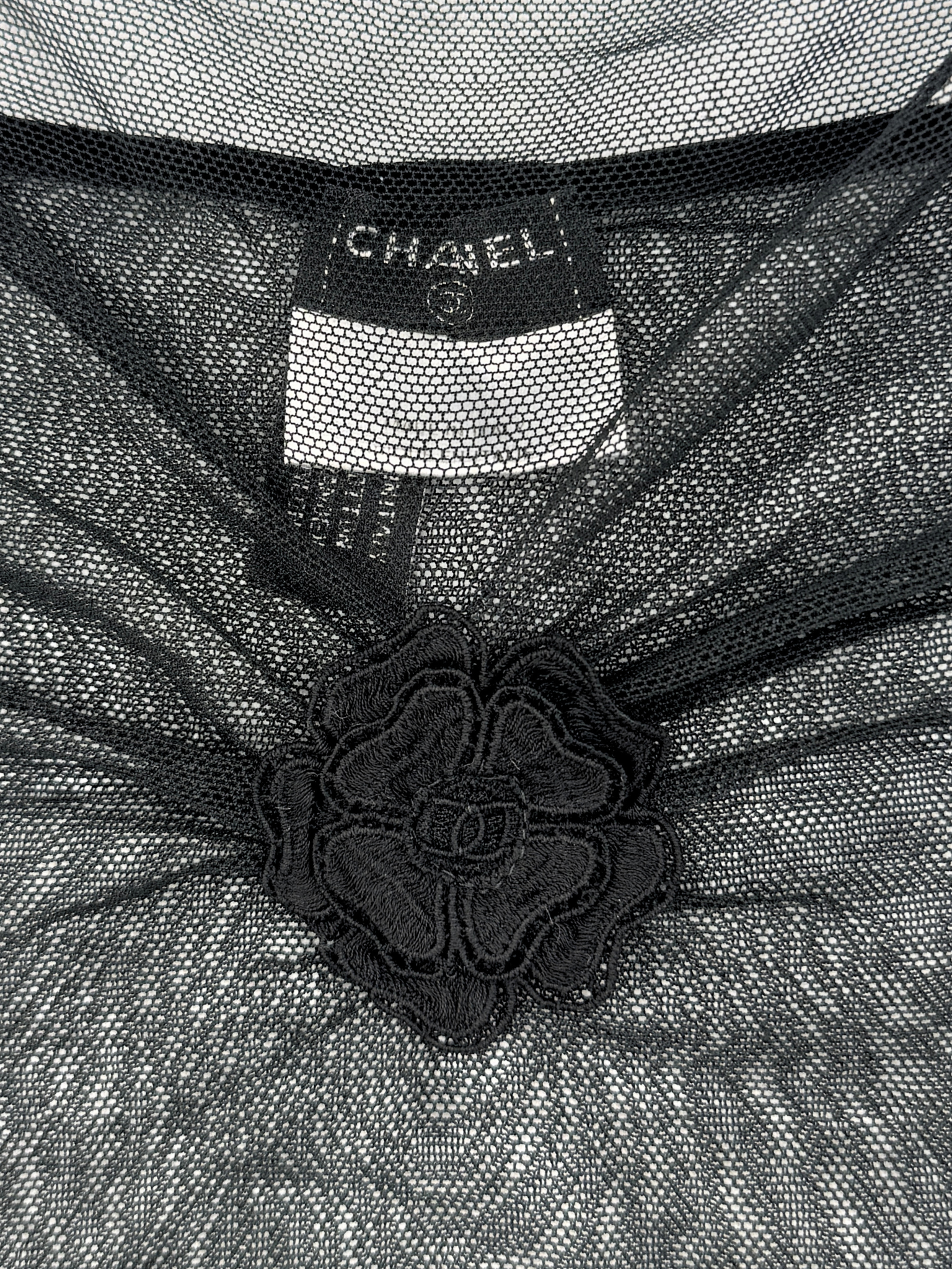 Size L / FR 42 Vintage 2004 Karl Lagerfeld Sheer Camellia Camisole in Black Lace Mesh