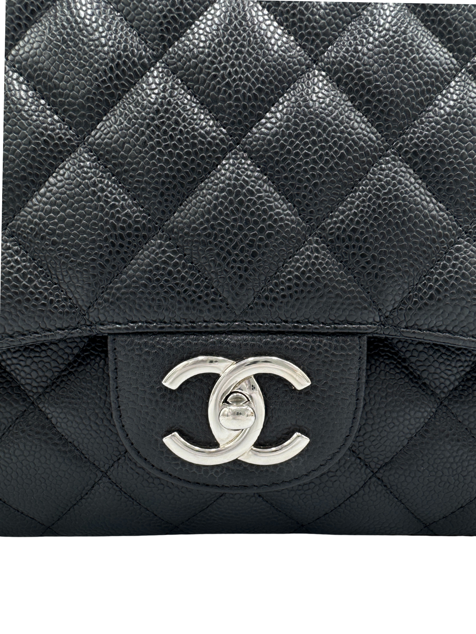 Quilted Maxi Classic Double Flap Shoulder Bag in Black Caviar Leather