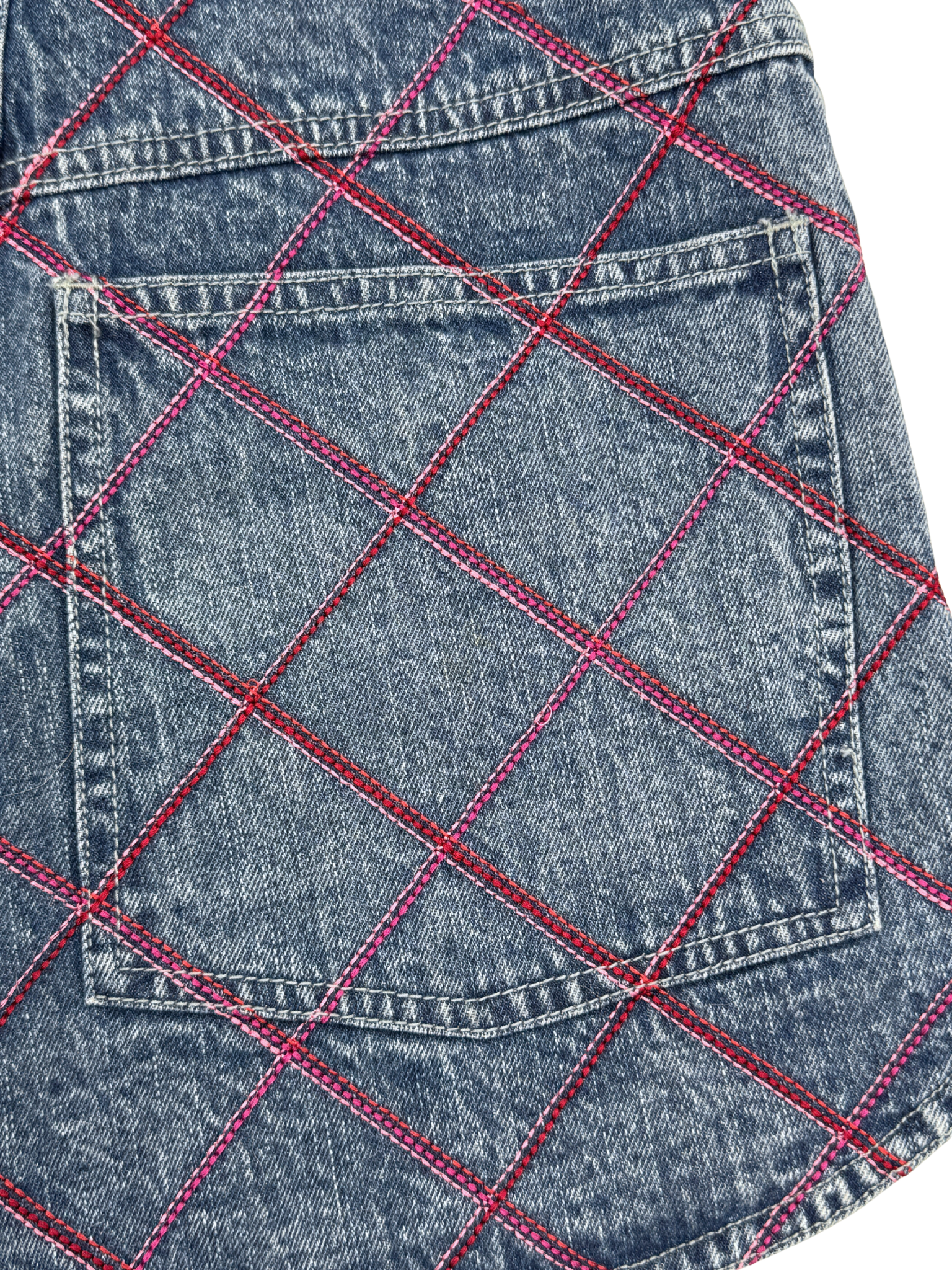 Size M / FR 38 2022 Coco Beach Quilted Shorts with Red and Pink Contrast Stitching in Navy Denim