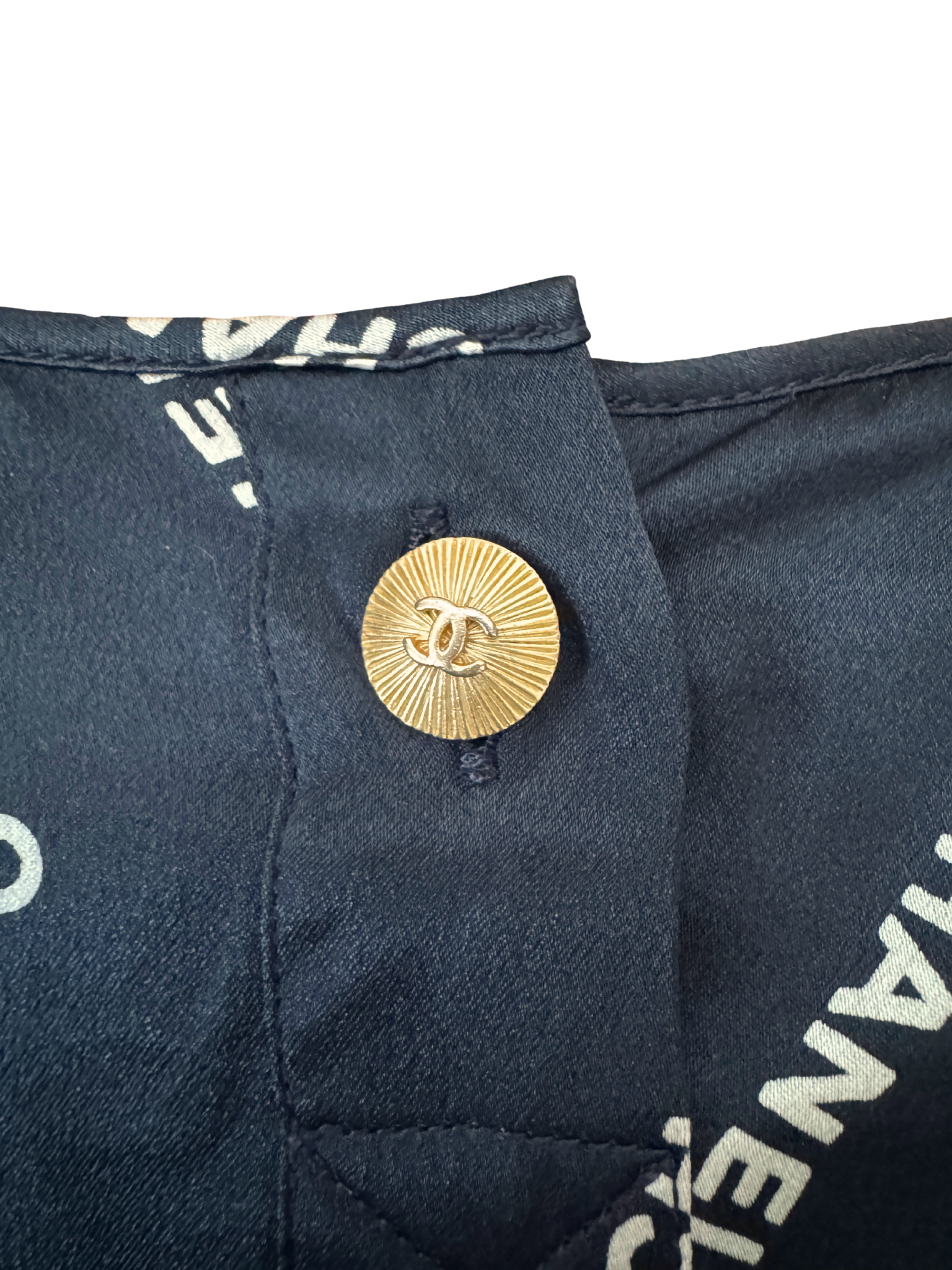 Size L - XL Vintage Logo Printed Sleeveless Tank Top in Black and White Silk