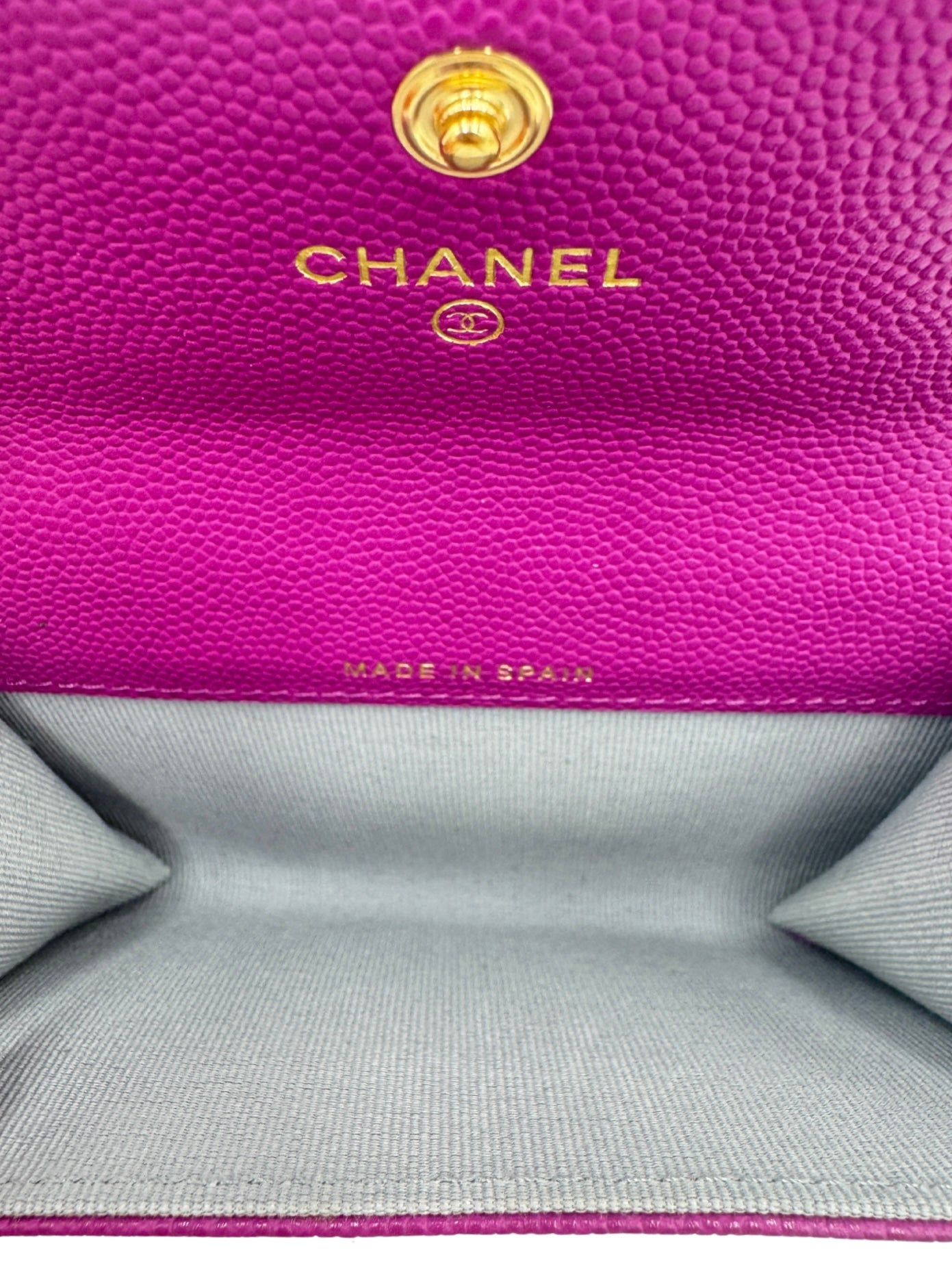 Classic Flap Card Holder Wallet in Fuchsia Caviar Leather