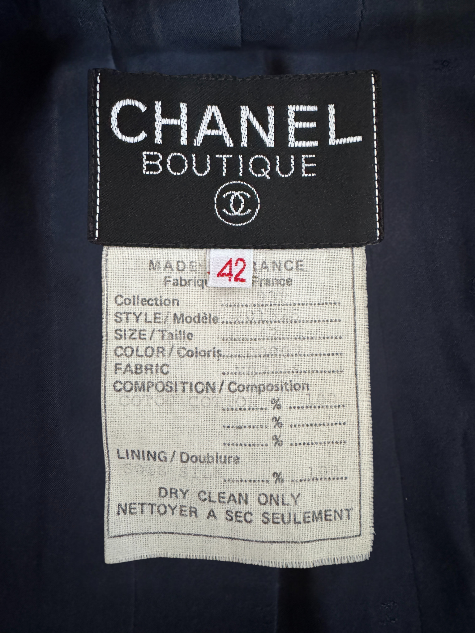 Size M / FR 42 Vintage 1993 Blazer Jacket with CC Medallion Chain Belt in Navy Fabric