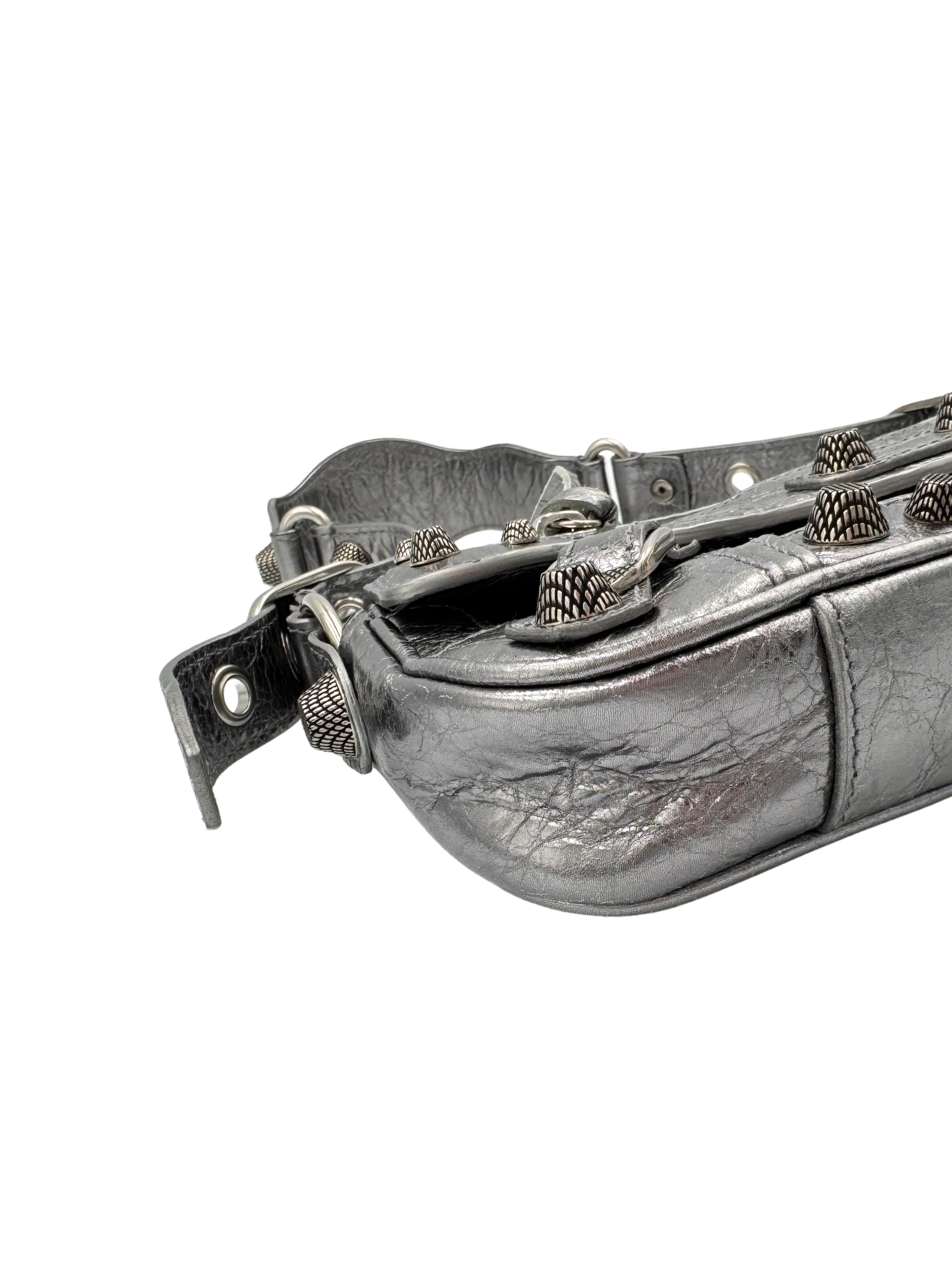 Metallic Small Le Cagole Sling City Shoulder Bag in Aged Silver Pewter Leather