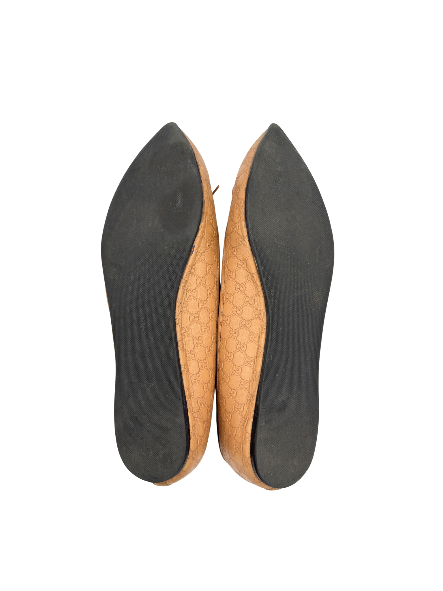 Size 38.5 Guccisima Logo Pointed Toe Flats in Tan Monogram GG Supreme Leather