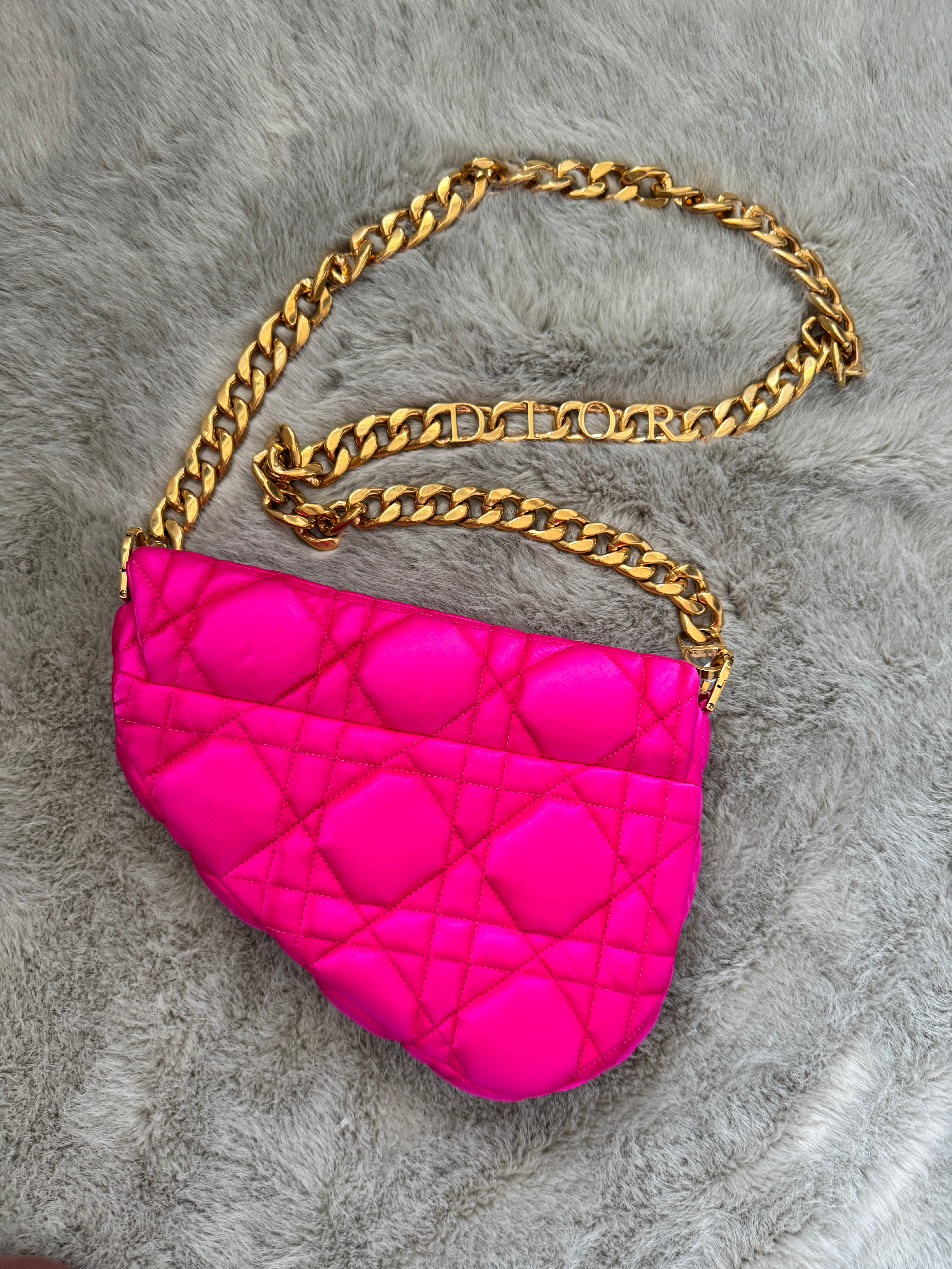 x ERL 2022 Venice Cannage Quilted Saddle Shoulder Bag with Chain in Pink Satin