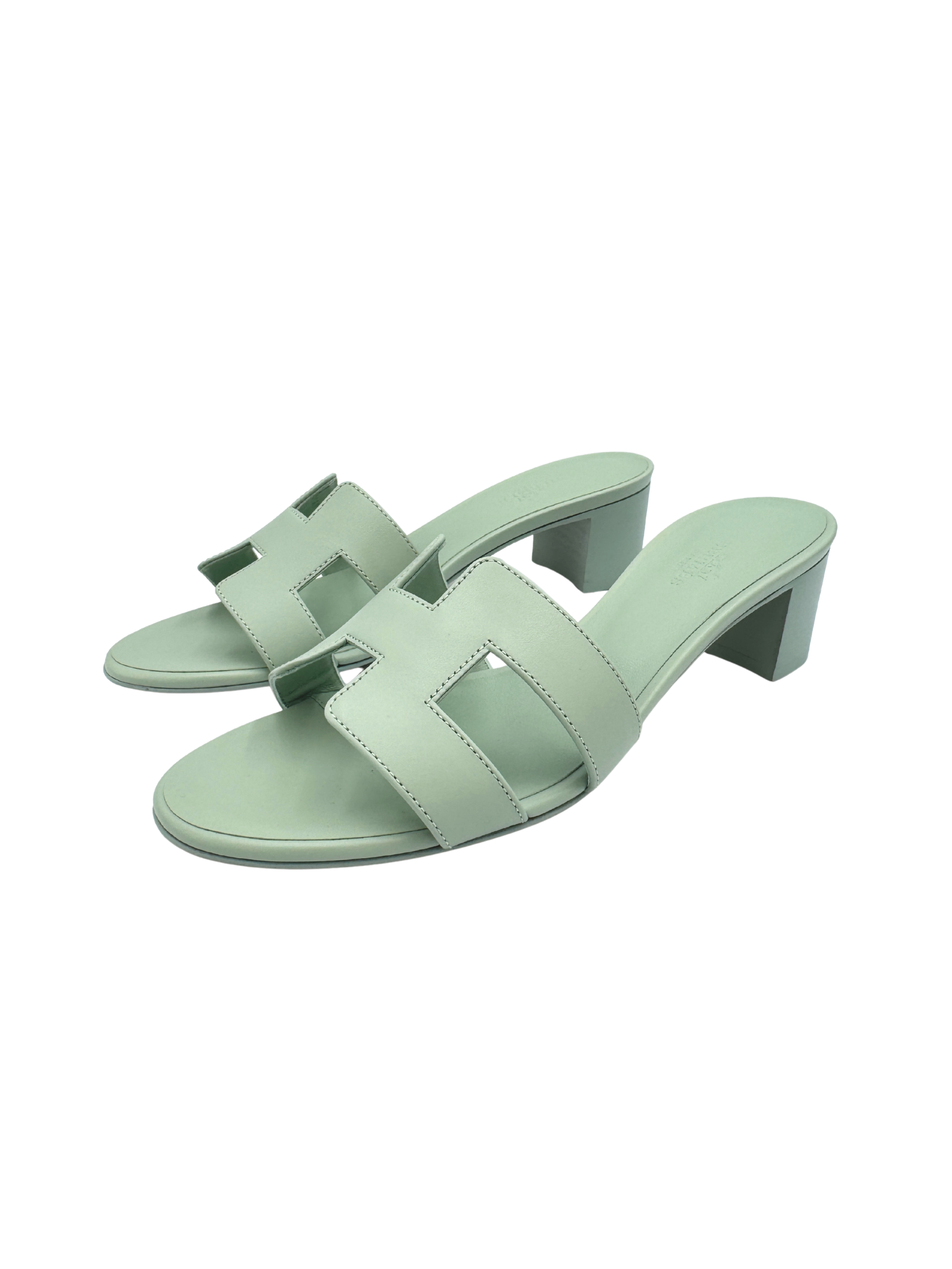 Size 37.5 Hermes Oasis Sandals in Vert D'Eau Smooth Calfskin Leather