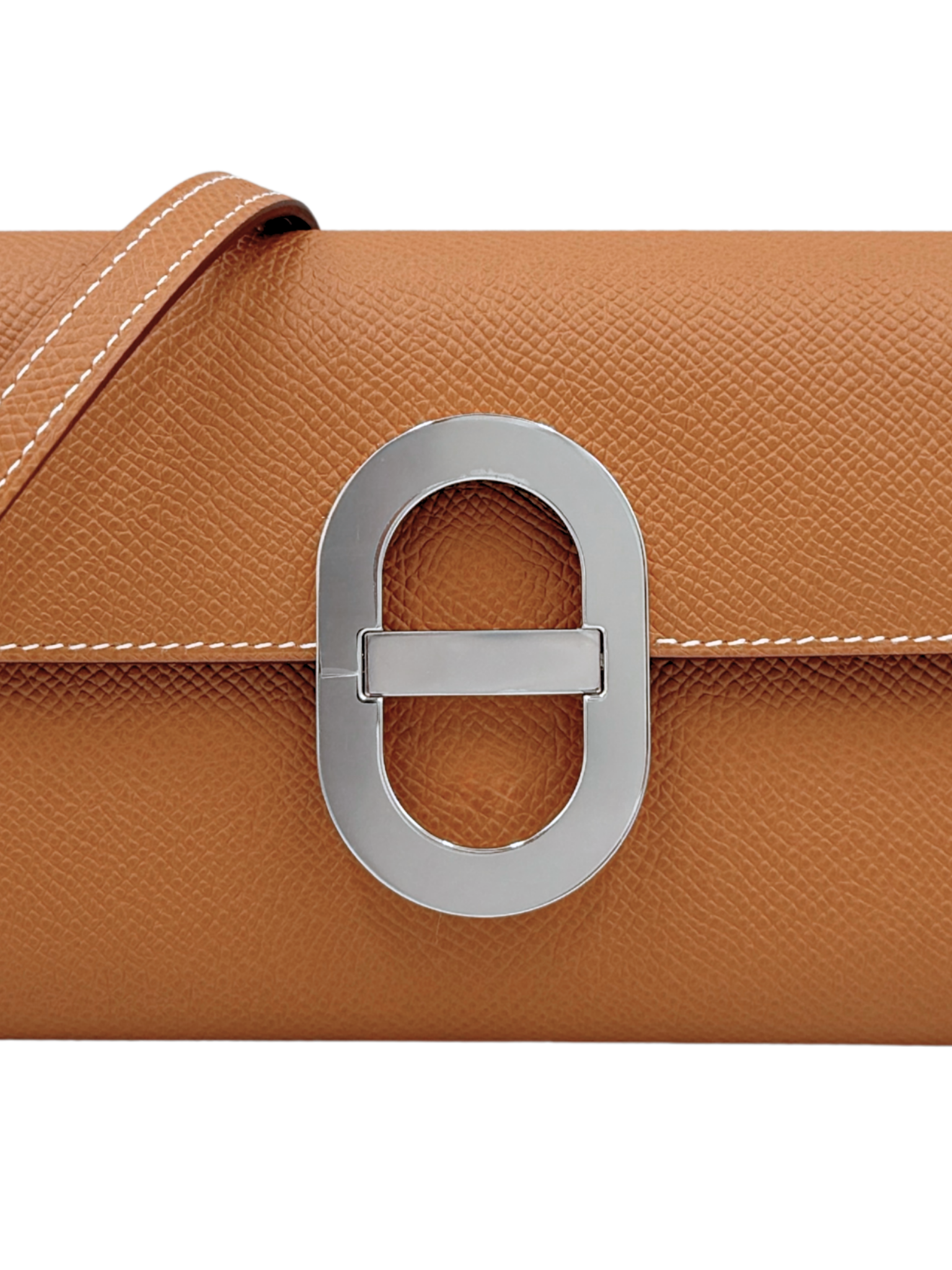 Maillon Wallet To Go with Chaine D'Ancre Buckle in Gold Epsom Leather with Palladium Hardware