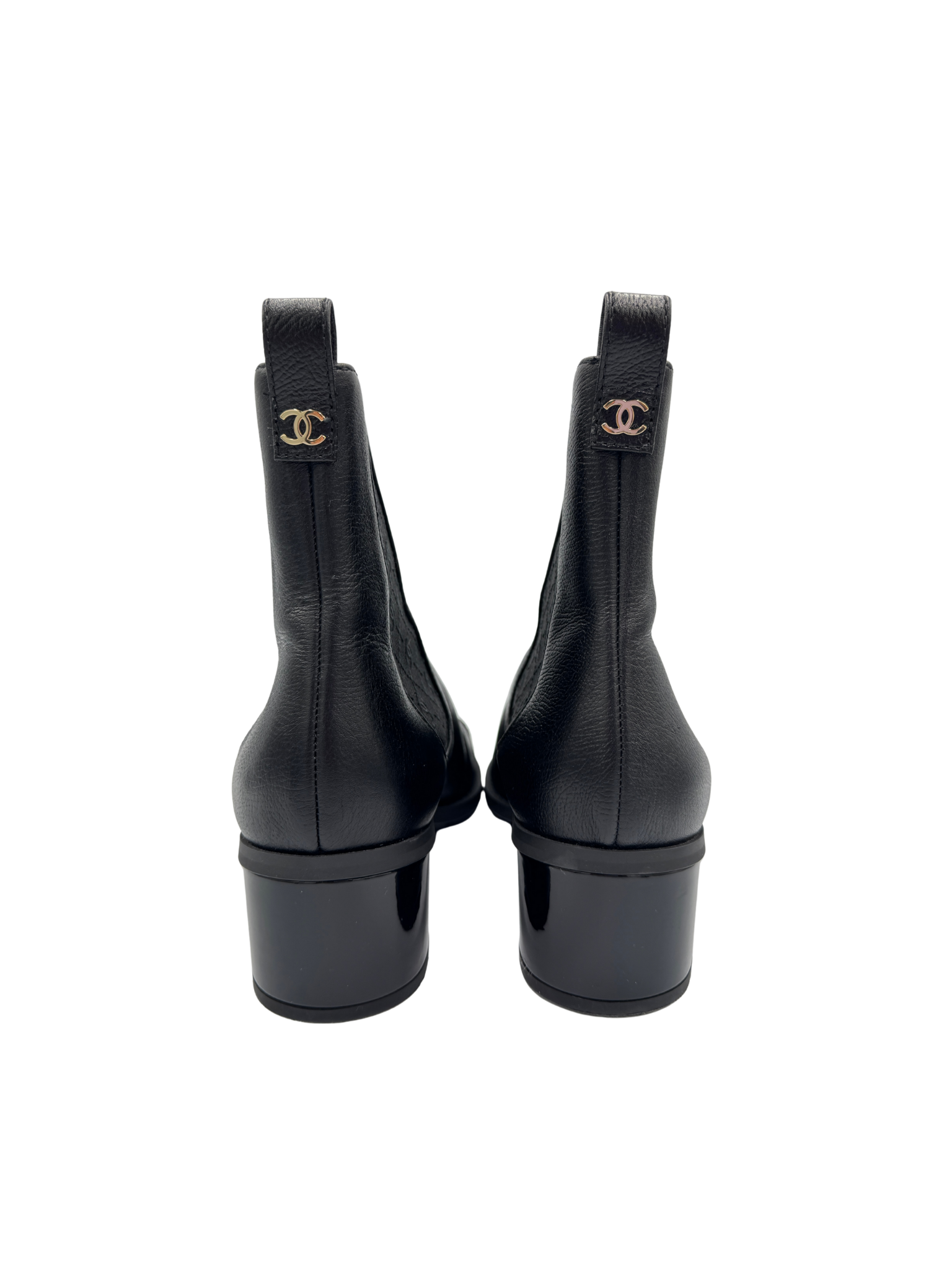 Size 41 CC Classic Chelsea Boots in Black Leather