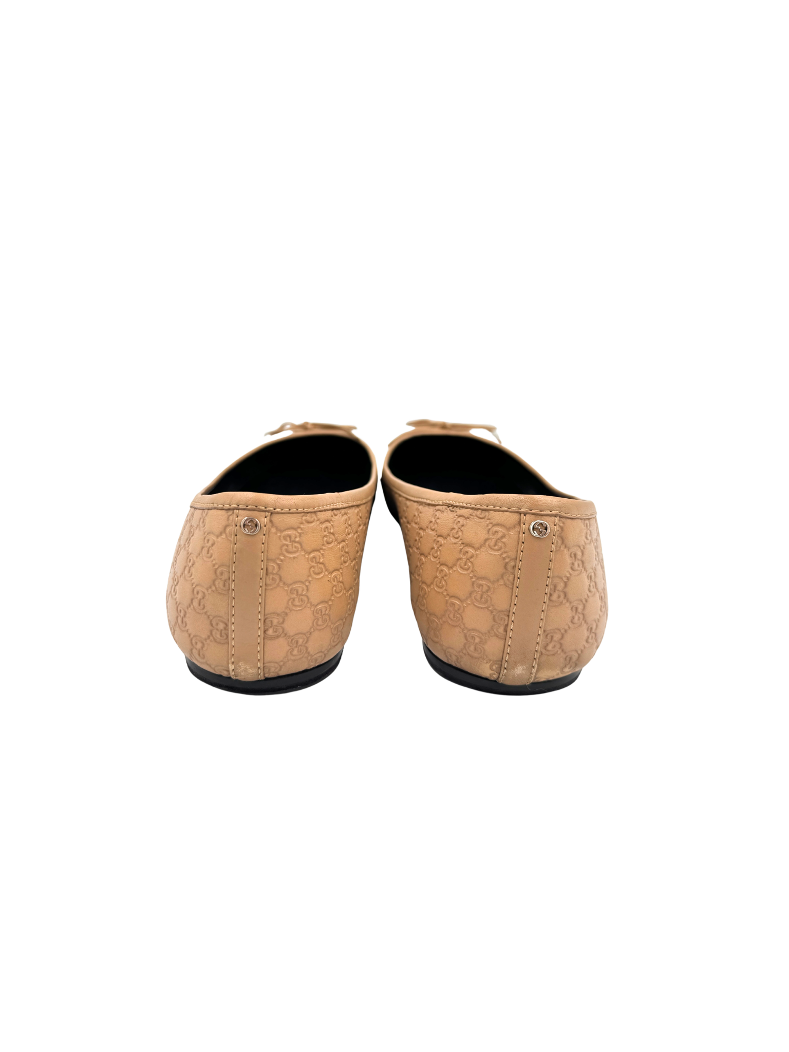 Size 38.5 Guccisima Logo Pointed Toe Flats in Tan Monogram GG Supreme Leather