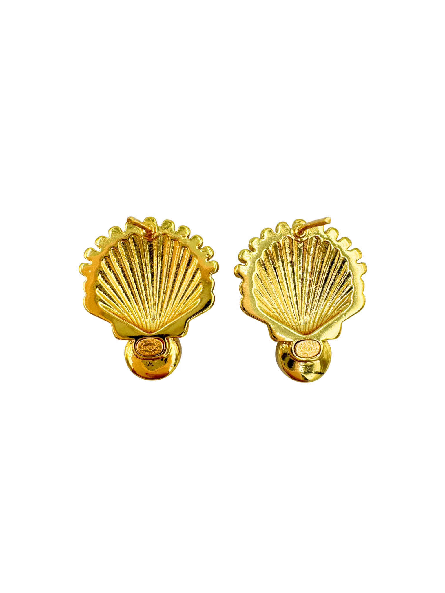 2023 Crystal-Embellished CC Shell Stud Earrings in Golden Hardware