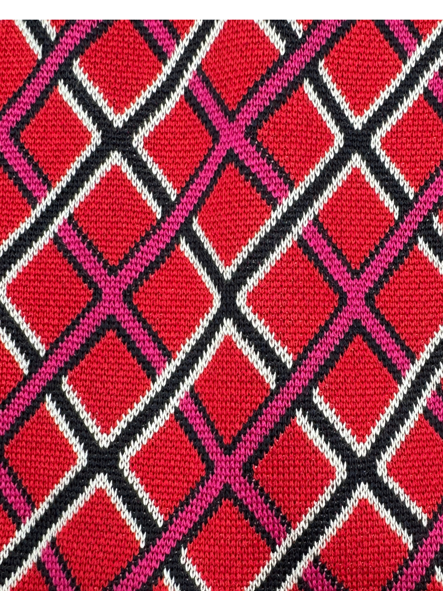 Size XS / FR 34 2024 Knit Mini Skirt in Red & Pink Geometric Diamond Print