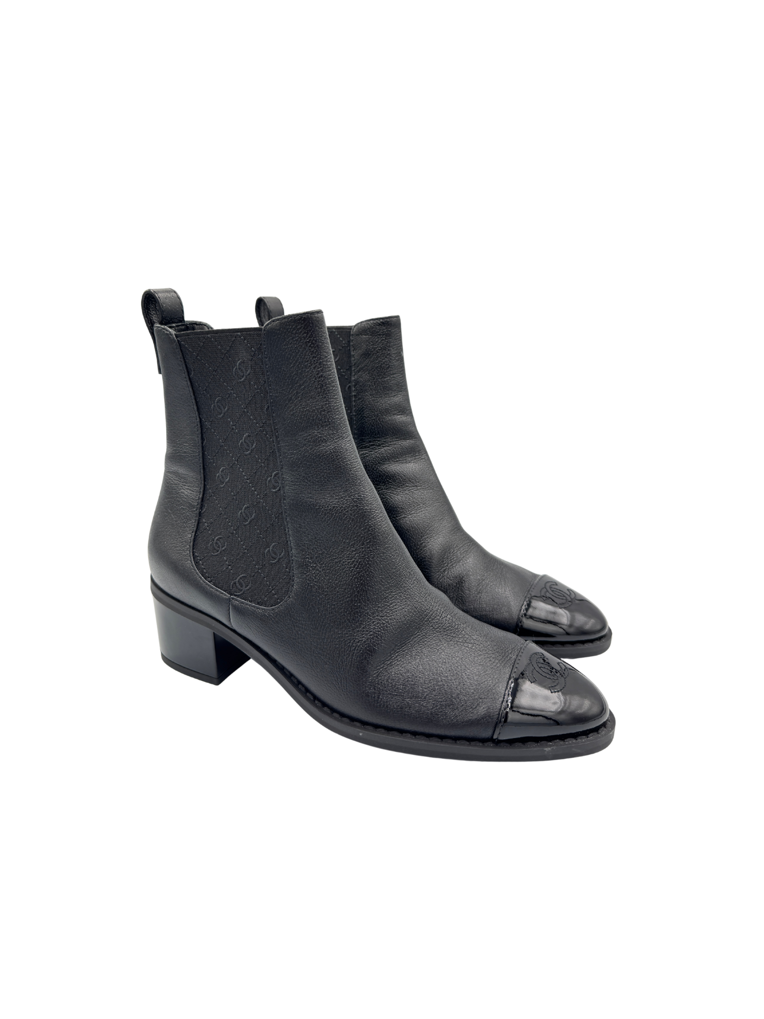 Size 41 CC Classic Chelsea Boots in Black Leather
