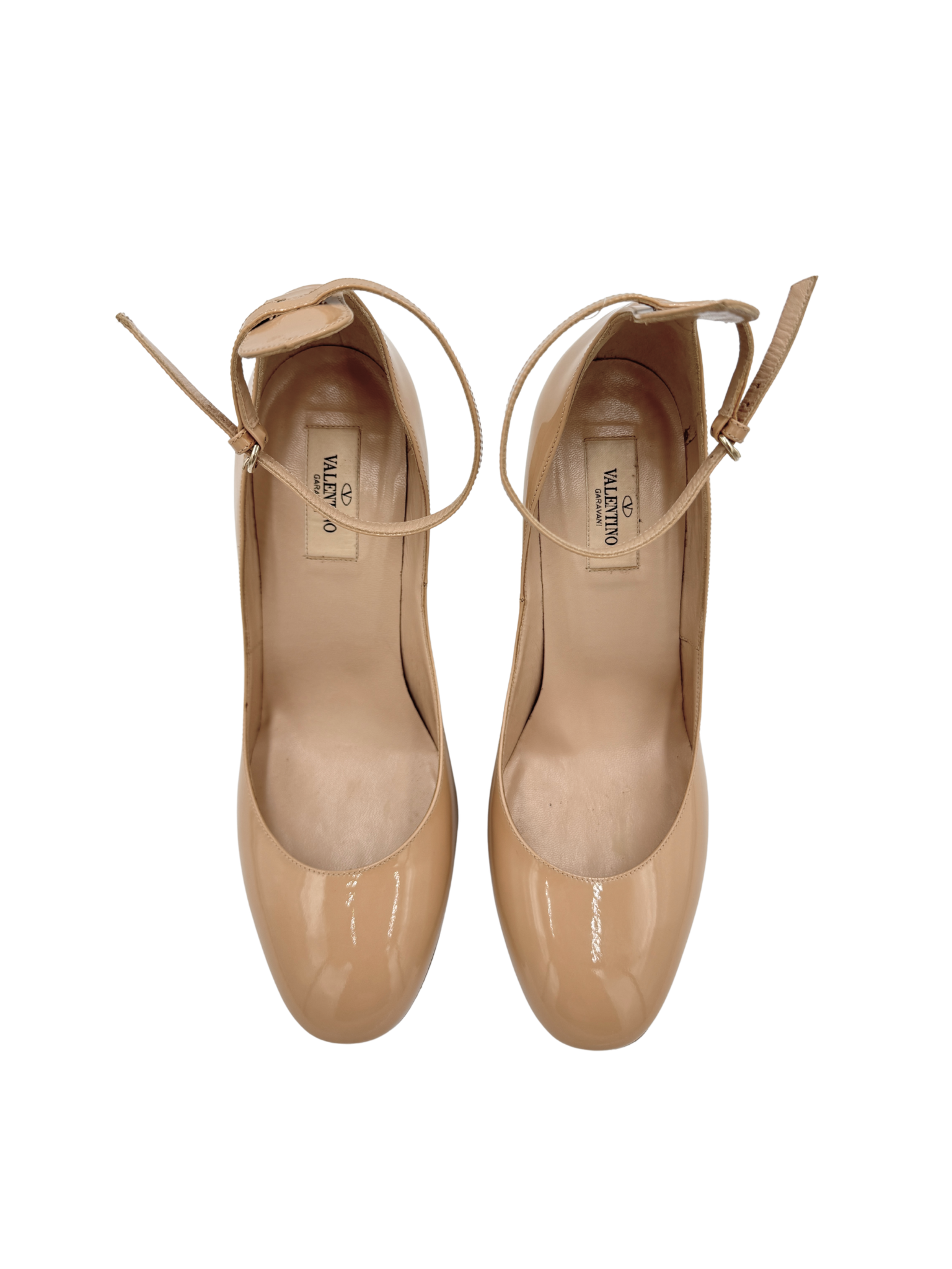 Size 39 Block Heel Pumps with Ankle Strap in Nude Patent Leather