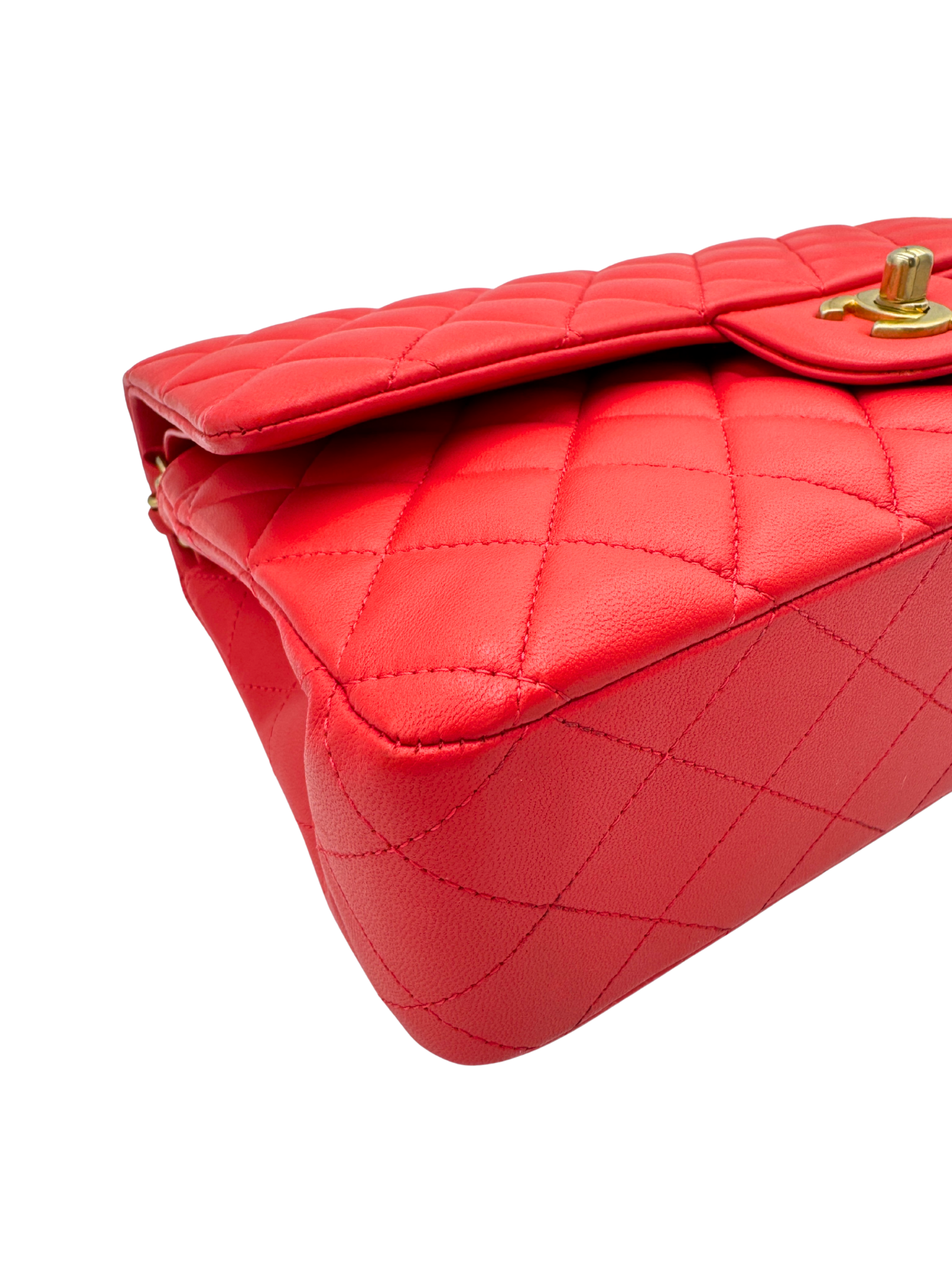 Quilted Medium Classic Double Flap Shoulder Bag in Red Lambskin Leather