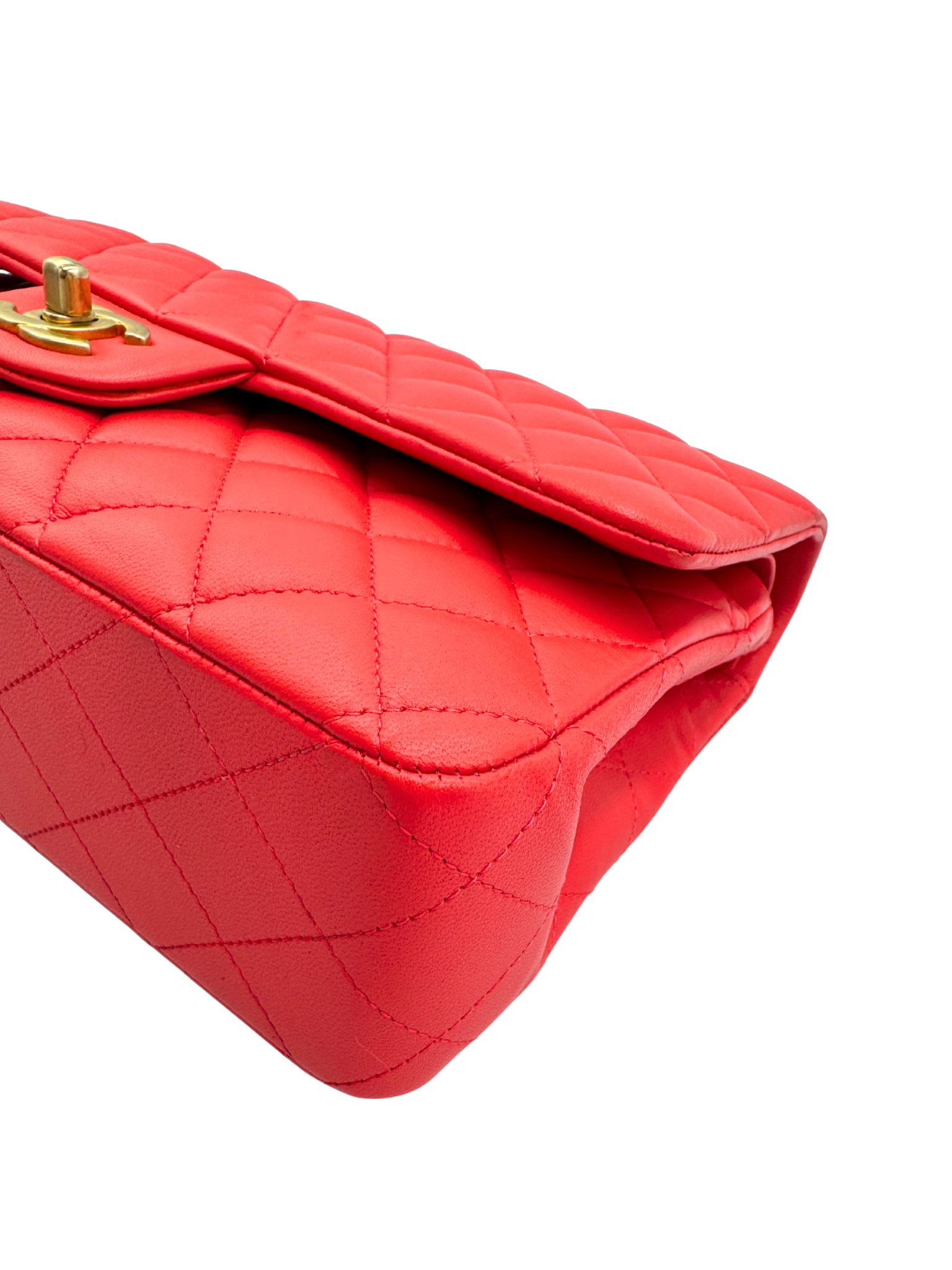 Quilted Medium Classic Double Flap Shoulder Bag in Red Lambskin Leather
