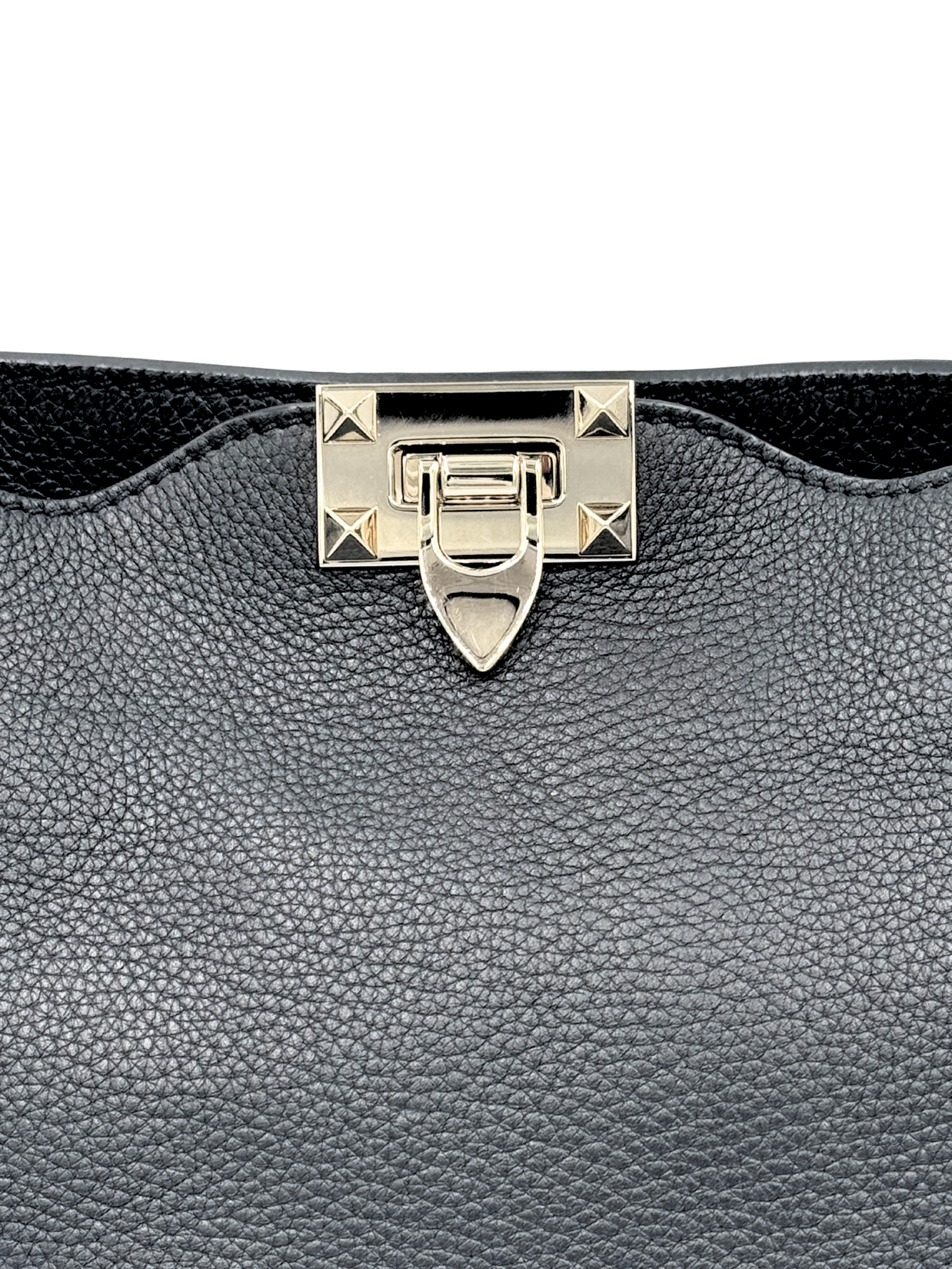Rockstud Messenger Bag in Black Grained Leather